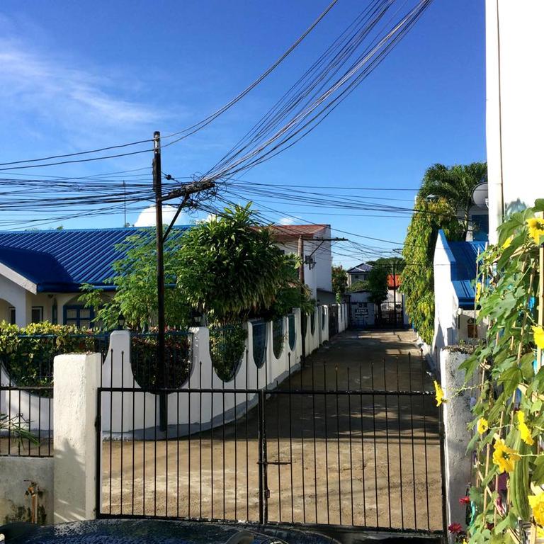Dee Guest House Lapu-Lapu City Esterno foto
