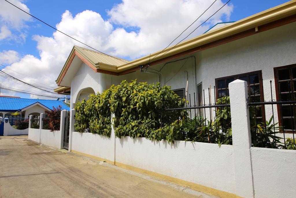 Dee Guest House Lapu-Lapu City Esterno foto