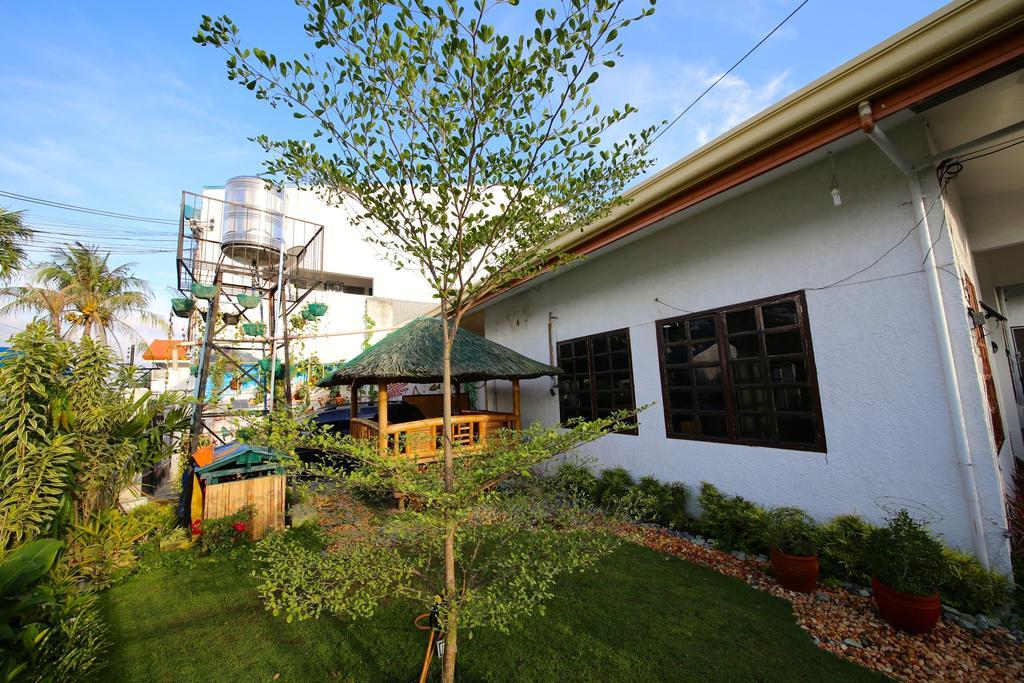 Dee Guest House Lapu-Lapu City Esterno foto