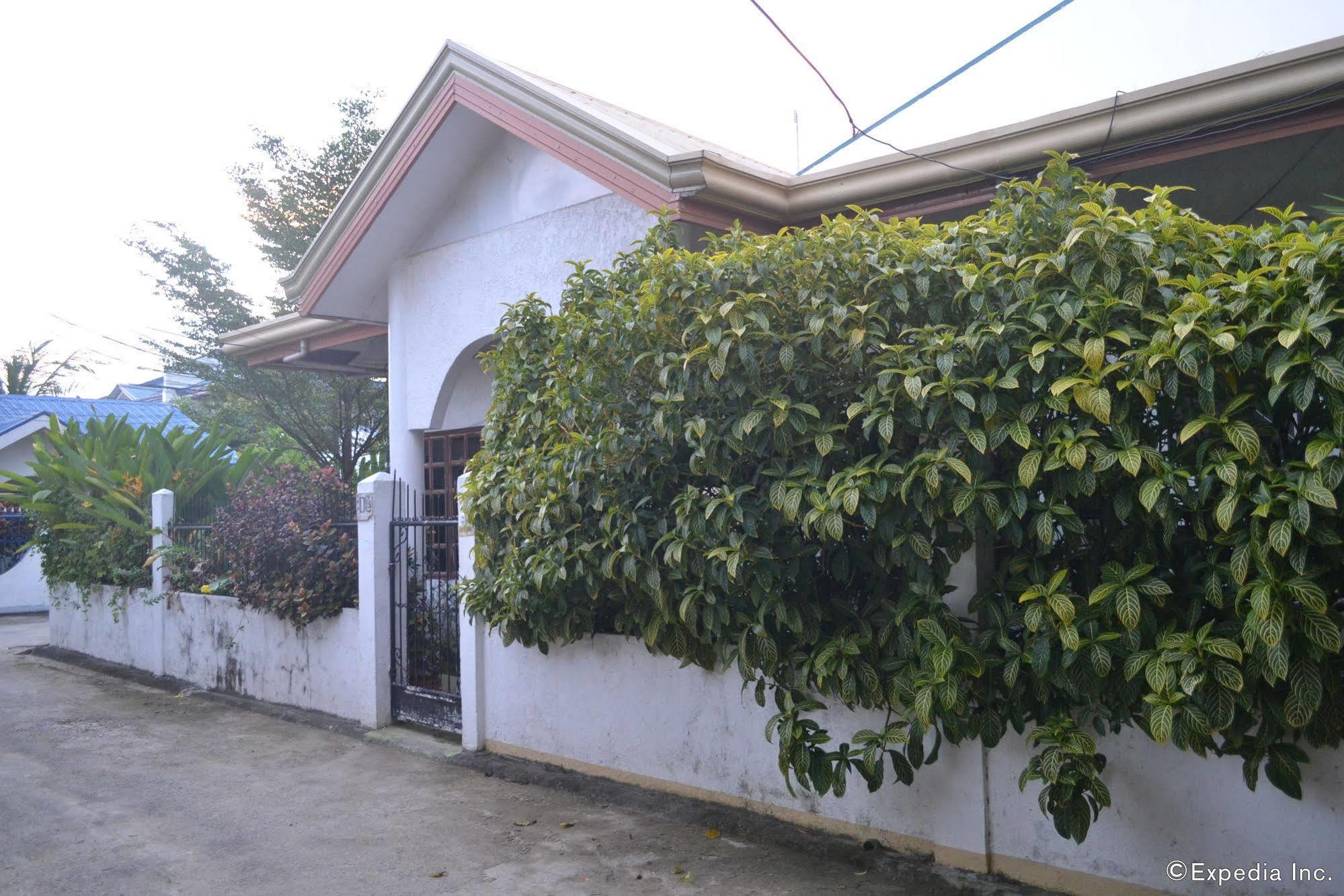 Dee Guest House Lapu-Lapu City Esterno foto