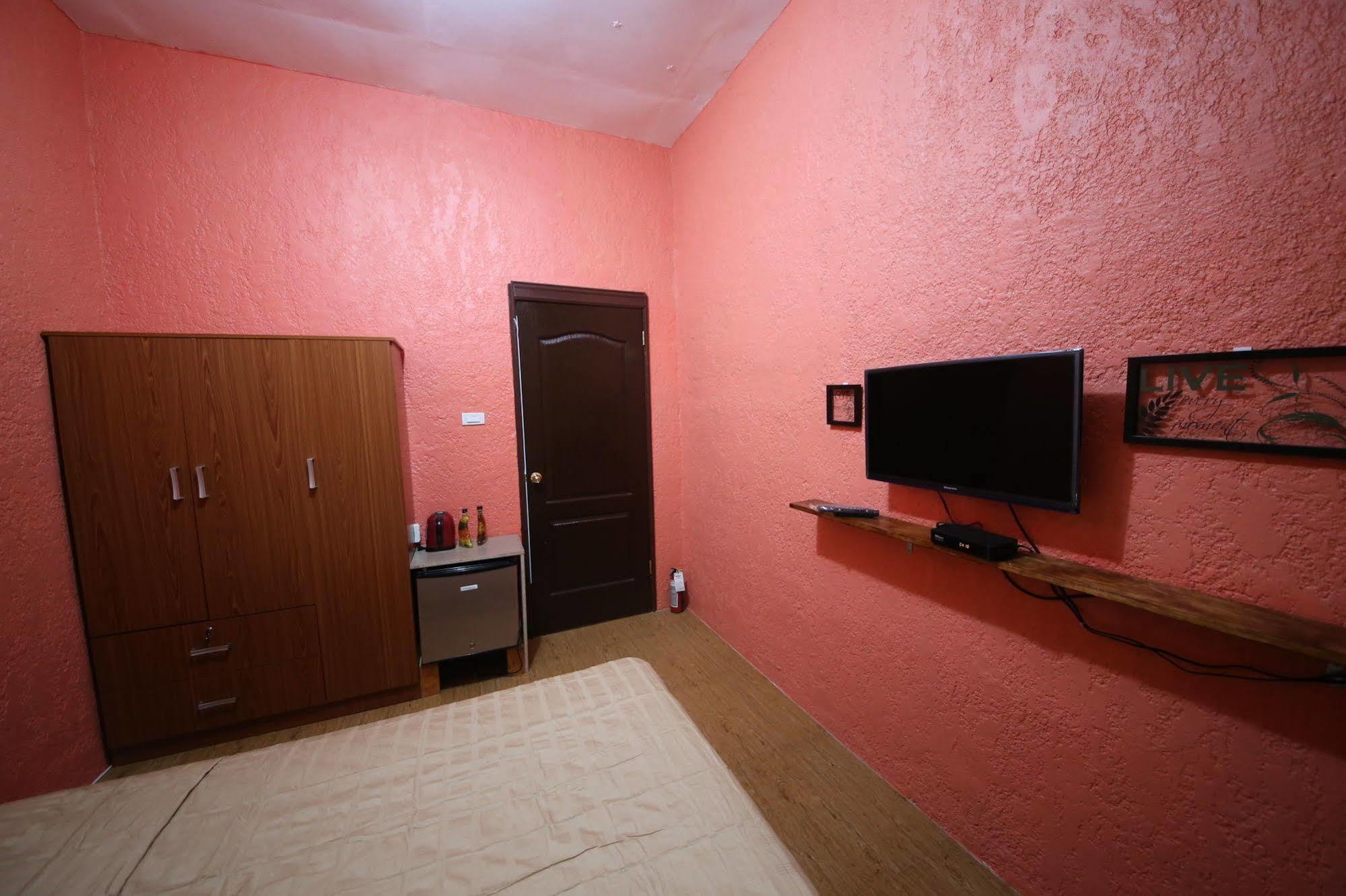 Dee Guest House Lapu-Lapu City Esterno foto